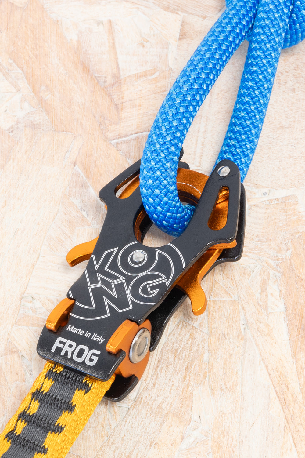 Kong - Frog, with Orange Sling