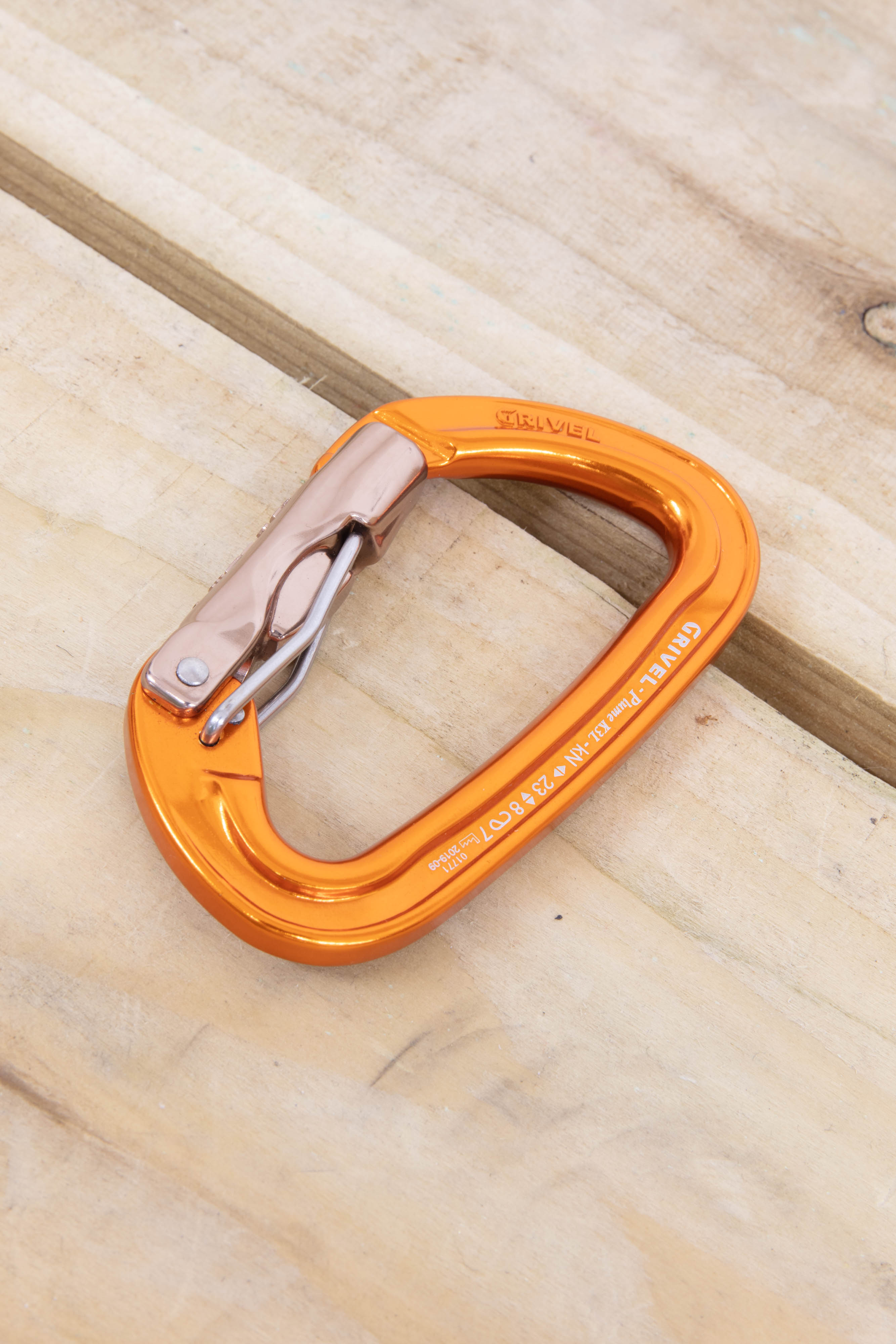 Grivel - Plume Lock Carabiner – Dick's Climbing