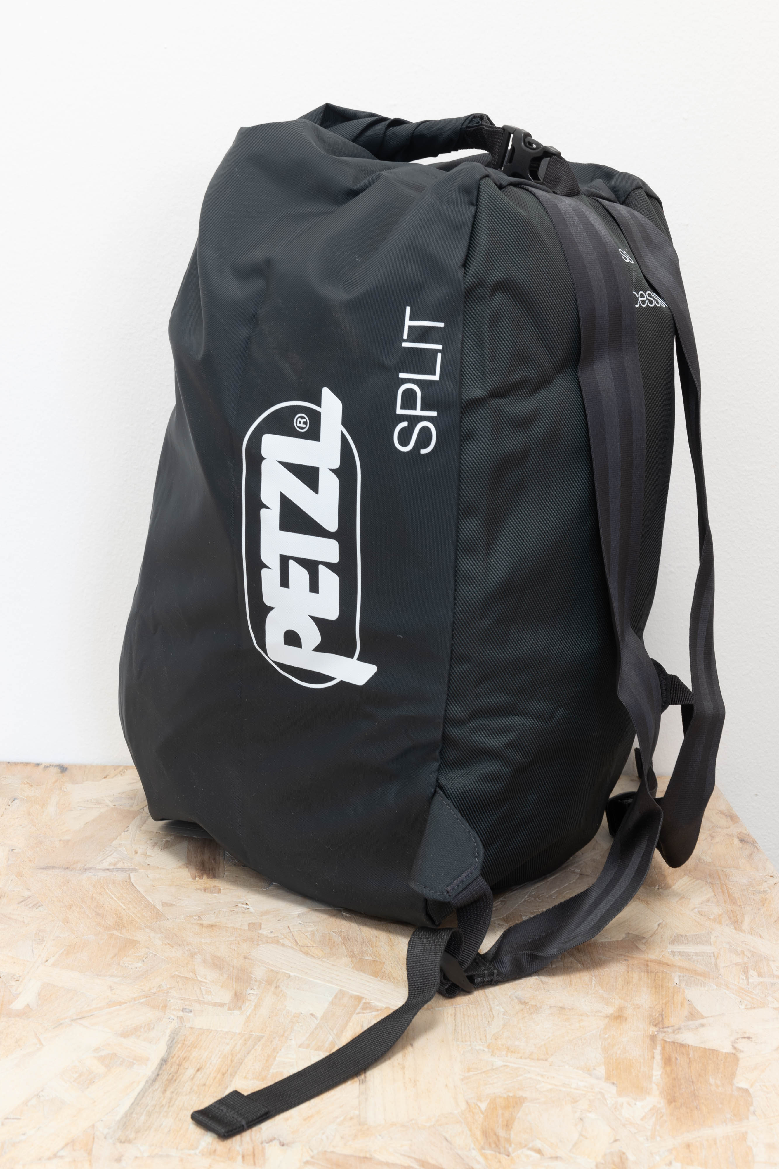 PETZL - Kab Rope Bag, Gray, 26 liters : Amazon.in: Sports, Fitness &  Outdoors
