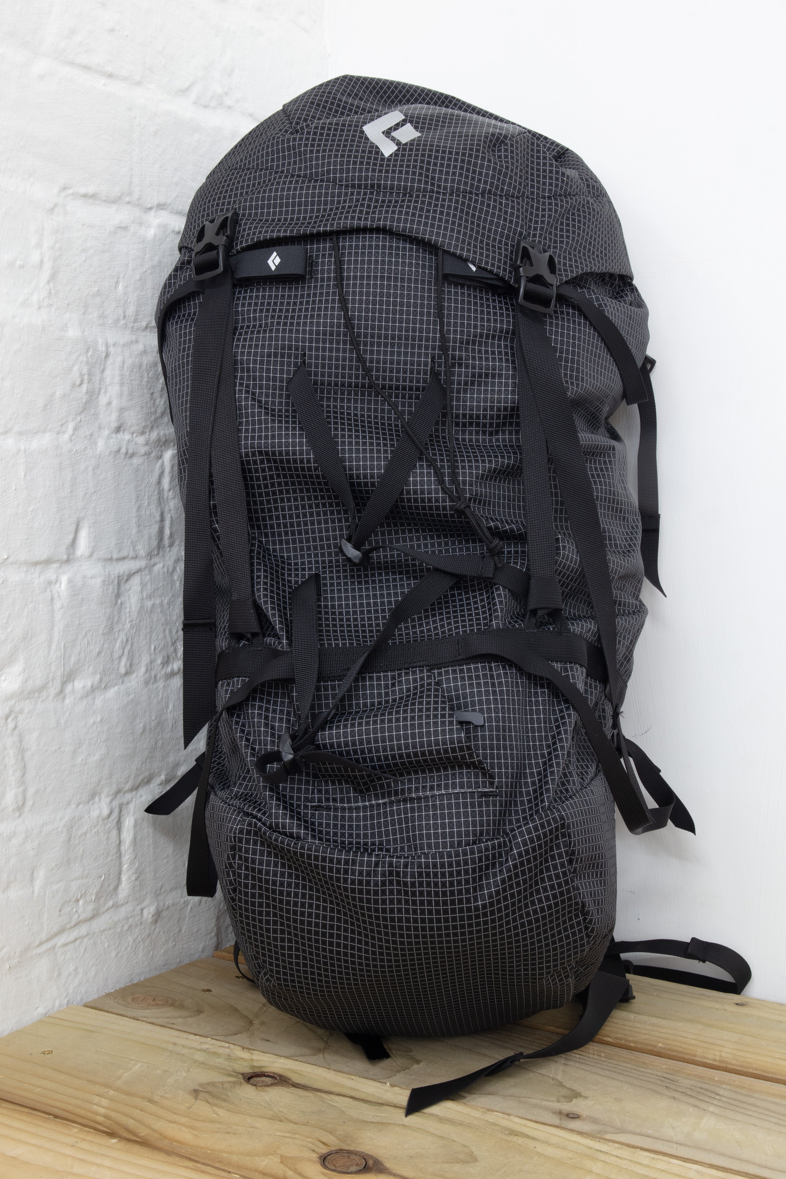 Black diamond speed 40 backpack new arrivals