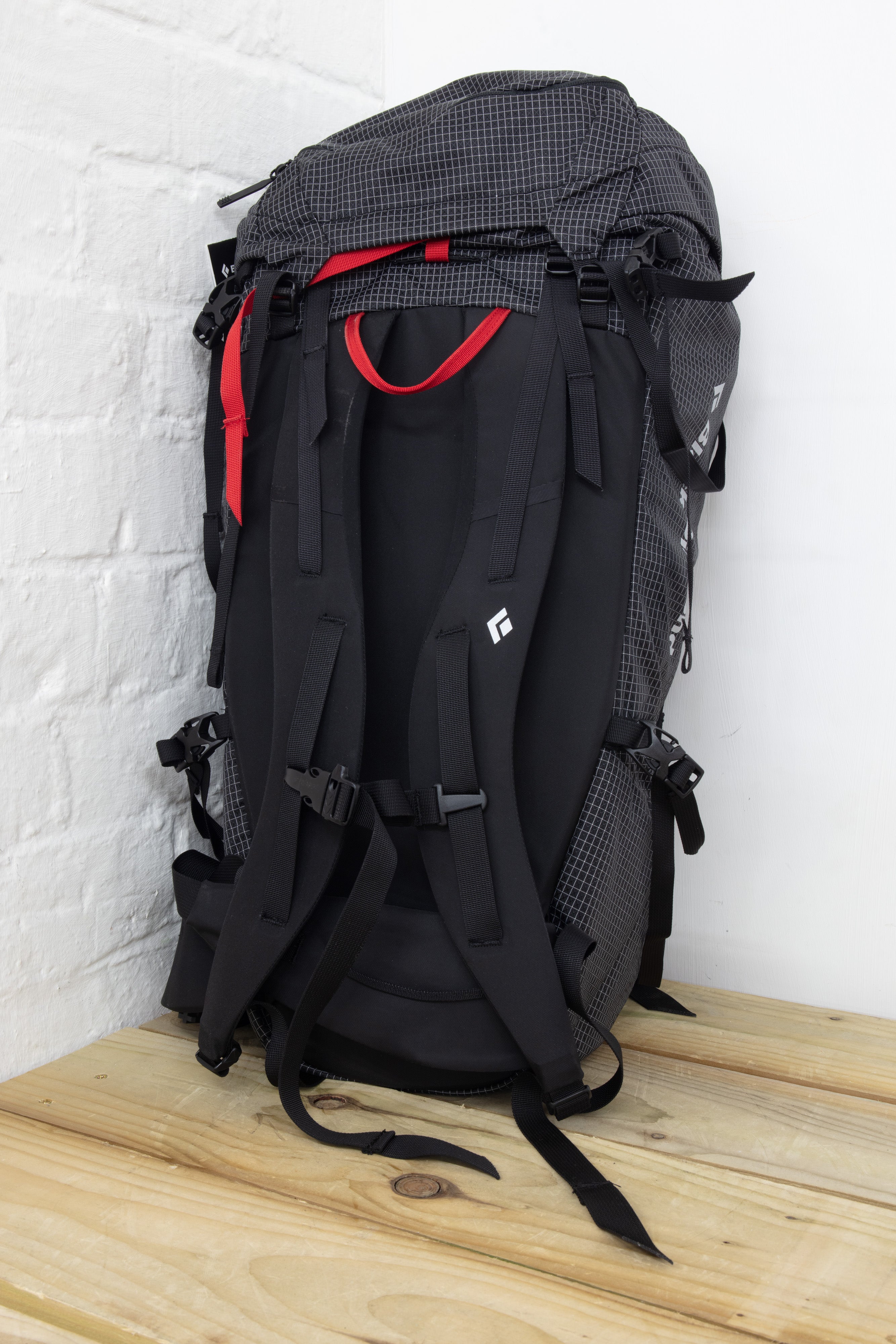 Black diamond hiking online backpack